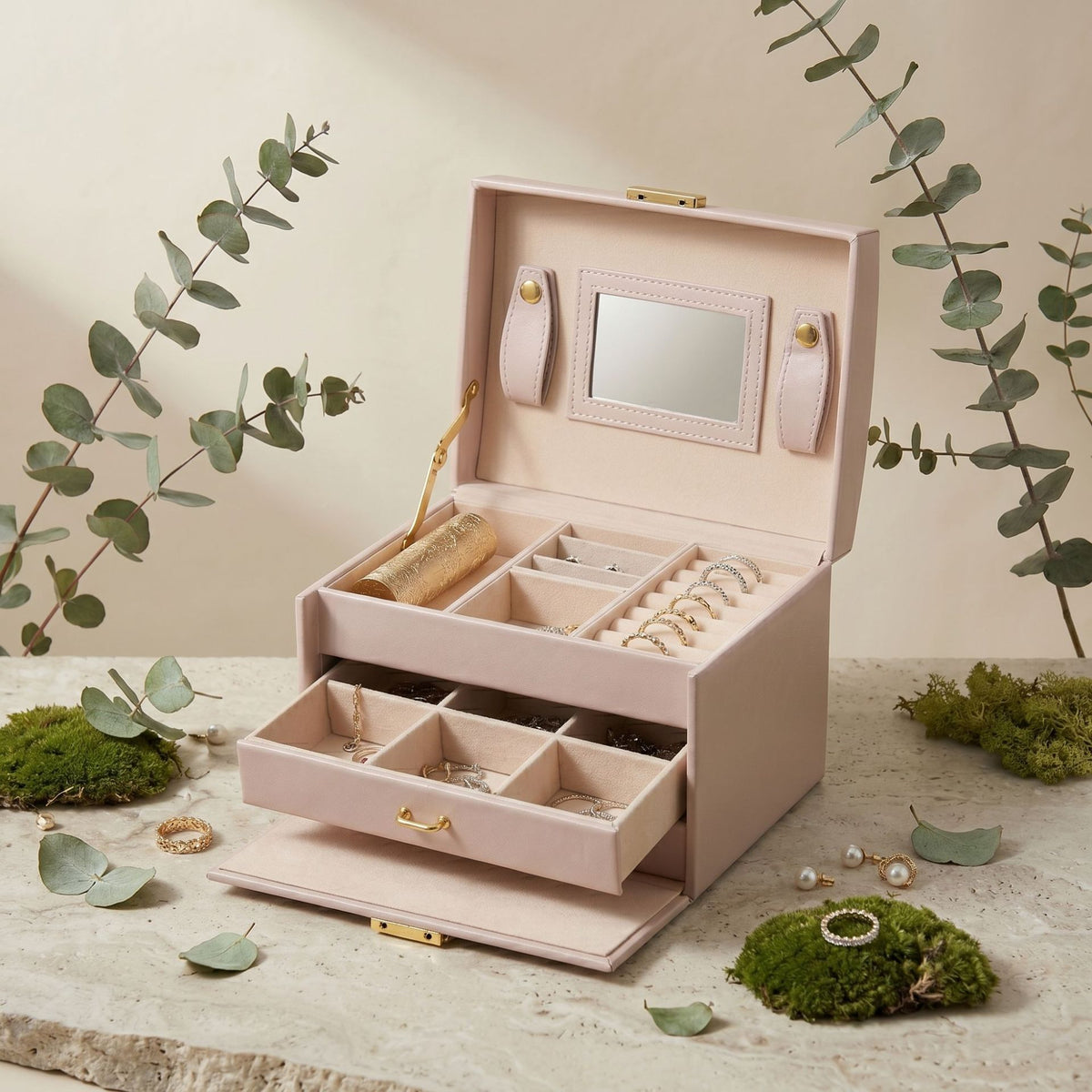 Small Portable Jewelry Box with Mirror and Lock